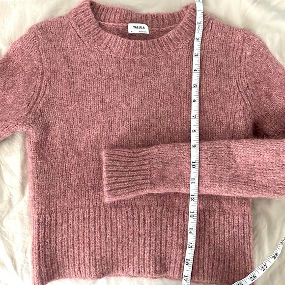 Aritzia Talula Slim Crew Sweater alpaca wool Heather Rose Mauve. - Picture 5 of 9